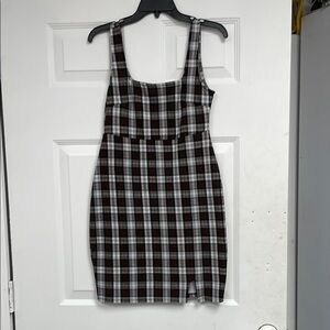 Almost Famous Black and White Sheath Mini Dress